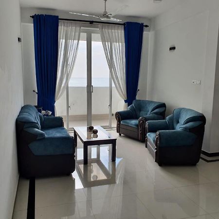 New 2 Bedroom Apartment, 100M Away From The Beach Dehiwala-Mount Lavinia Екстериор снимка