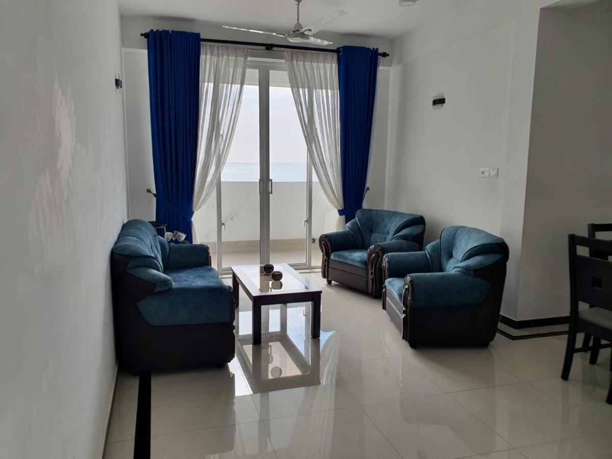 New 2 Bedroom Apartment, 100M Away From The Beach Dehiwala-Mount Lavinia Екстериор снимка